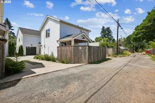 6517 SE Woodstock Blvd, Portland, OR 97206 - Photo 34