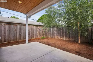 6517 SE Woodstock Blvd, Portland, OR 97206 - Photo 32