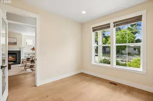 6517 SE Woodstock Blvd, Portland, OR 97206 - Photo 8