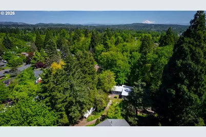 2700 Underhill Ln, West Linn, OR 97068 - Photo 18