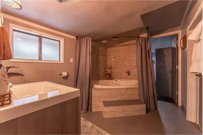 2700 Underhill Ln, West Linn, OR 97068 - Photo 8