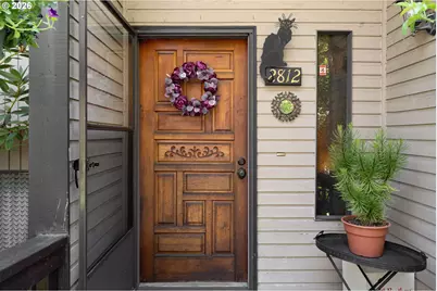 2812 Tree Top Ln, West Linn, OR 97068 - Photo 2