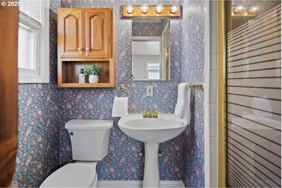 4196 Ward Dr NE, Salem, OR 97305 - Photo 18