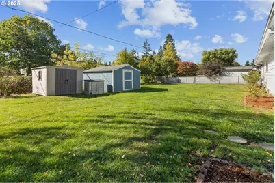 4196 Ward Dr NE, Salem, OR 97305 - Photo 38