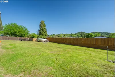 2205 Landers Ave, Roseburg, OR 97471 - Photo 26