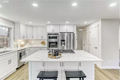 15420 NW Perimeter Dr, Beaverton, OR 97006 - Photo 10