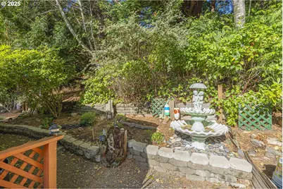 80 NE Keene Ave, Depoe Bay, OR 97341 - Photo 34