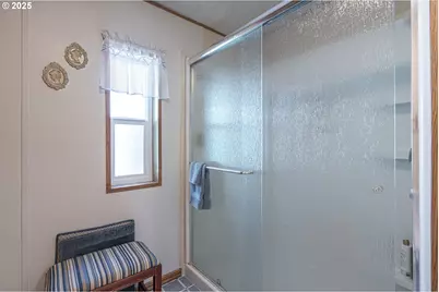 80 NE Keene Ave, Depoe Bay, OR 97341 - Photo 18