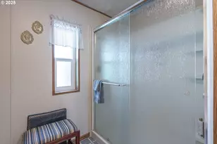 80 NE Keene Ave, Depoe Bay, OR 97341 - Photo 18