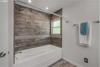 15684 Thayer Rd, Oregon City, OR 97045 - Photo 22