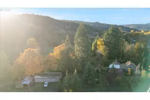 939 Buckhorn Rd, Roseburg, OR 97470 - Photo 22