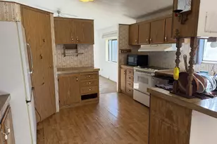 1901 Kalmia St, Sweet Home, OR 97386 - Photo 4