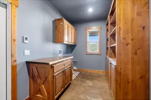 110 Morris Rd, Lyle, WA 98635 - Photo 22