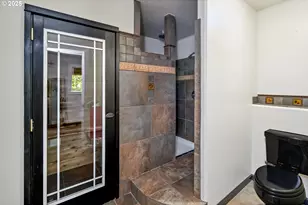 9631 SE Clatsop St, Portland, OR 97266 - Photo 30