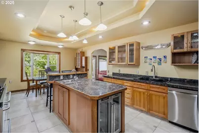 9631 SE Clatsop St, Portland, OR 97266 - Photo 2