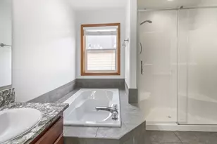 21754 NE Couch Ct, Gresham, OR 97030 - Photo 20
