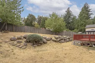 21754 NE Couch Ct, Gresham, OR 97030 - Photo 28