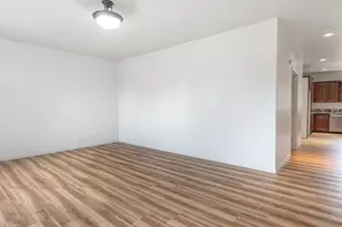 21754 NE Couch Ct, Gresham, OR 97030 - Photo 12