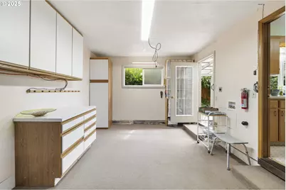 1609 Johnson Dr, Newberg, OR 97132 - Photo 34