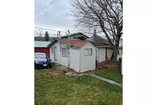 1908 1906 1/2 Adams Ave, La Grande, OR 97850 - Photo 4
