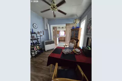 1908 1906 1/2 Adams Ave, La Grande, OR 97850 - Photo 10