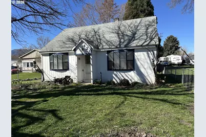 421 Cottonwood, Mount Vernon, OR 97865 - Photo 2