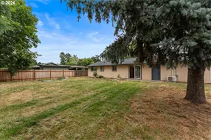 963 NW 2nd Ave, Hillsboro, OR 97124 - Photo 32