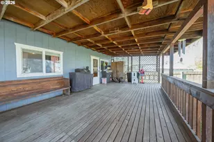 301 Winery Ln, Roseburg, OR 97471 - Photo 6