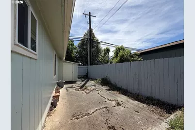 16091 Kings Way, Brookings, OR 97415 - Photo 34