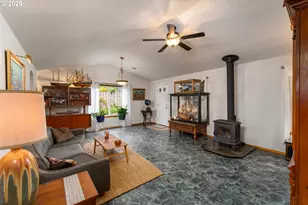 1108 N Hadley Rd, Newberg, OR 97132 - Photo 14