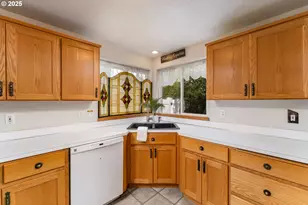 1108 N Hadley Rd, Newberg, OR 97132 - Photo 10