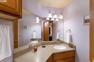 1108 N Hadley Rd, Newberg, OR 97132 - Photo 22