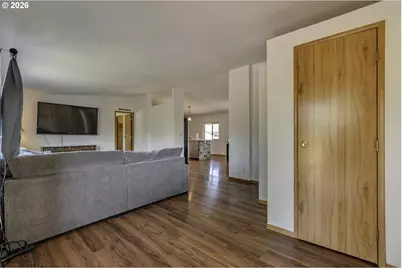 45360 SW Seghers Rd, Gaston, OR 97119 - Photo 8