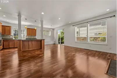 4049 NW 134th Ter, Portland, OR 97229 - Photo 8