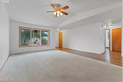 1804 N Aldersgate Ln, Newberg, OR 97132 - Photo 4