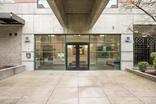 400 W 8th St, Vancouver, WA 98660 - Photo 2