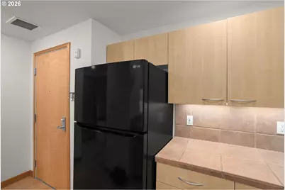 400 W 8th St #310, Vancouver, WA 98660 - Photo 10