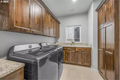 811 Pebble Creek St, Sutherlin, OR 97479 - Photo 20