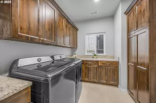 811 Pebble Creek St, Sutherlin, OR 97479 - Photo 20