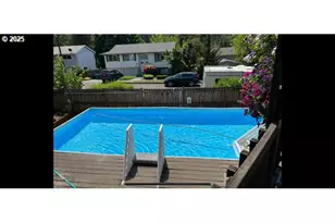 2185 SW 9th Ct, Gresham, OR 97080 - Photo 28