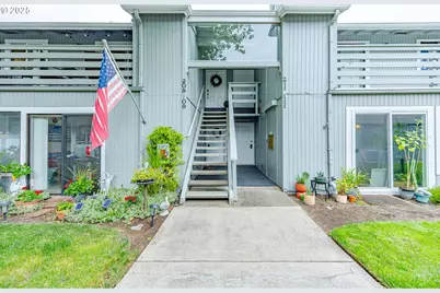 650 Harlow Rd #209, Springfield, OR 97477 - Photo 1