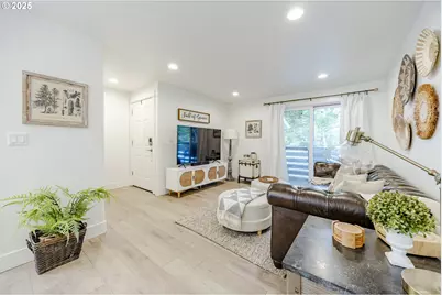 650 Harlow Rd #209, Springfield, OR 97477 - Photo 6