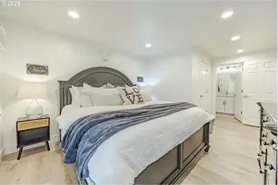 650 Harlow Rd #209, Springfield, OR 97477 - Photo 28