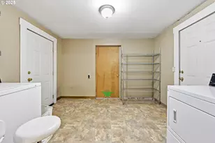 13325 SW Larson St, Beaverton, OR 97005 - Photo 18