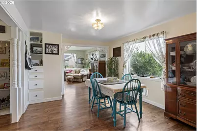 320 E Blakely Ave, Brownsville, OR 97327 - Photo 8