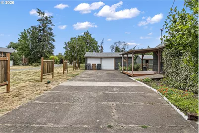 320 E Blakely Ave, Brownsville, OR 97327 - Photo 30