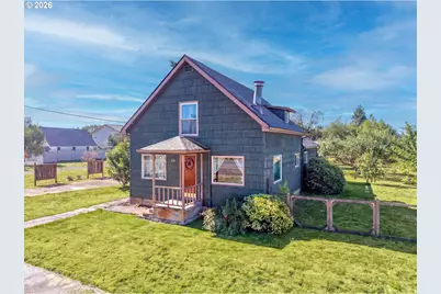 320 E Blakely Ave, Brownsville, OR 97327 - Photo 2