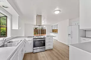 7206 N Amherst St, Portland, OR 97203 - Photo 20