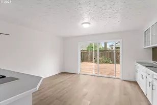 7206 N Amherst St, Portland, OR 97203 - Photo 16