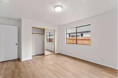 7206 N Amherst St, Portland, OR 97203 - Photo 32
